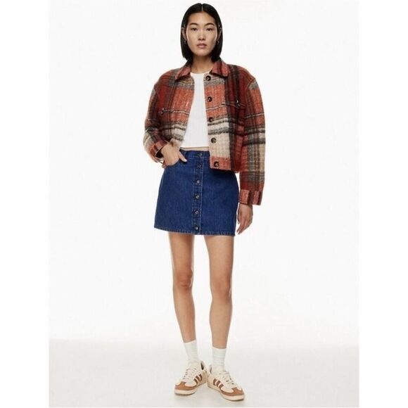 Aritzia Wilfred Free Shania Exposed Button Front Denim Mini Skirt sz 6 - Picture 1 of 5